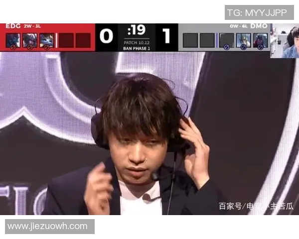 和平精英热议EDG团队协作引发的争议与反思